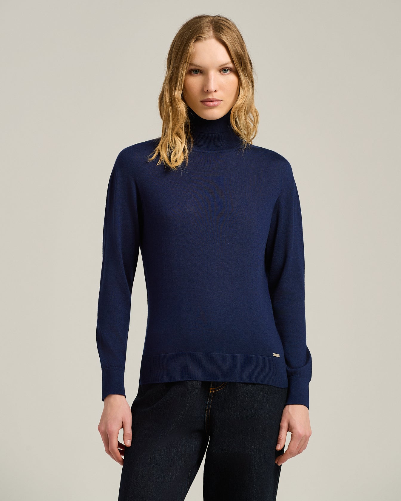 women's blue cashmere silk turtleneck sweater