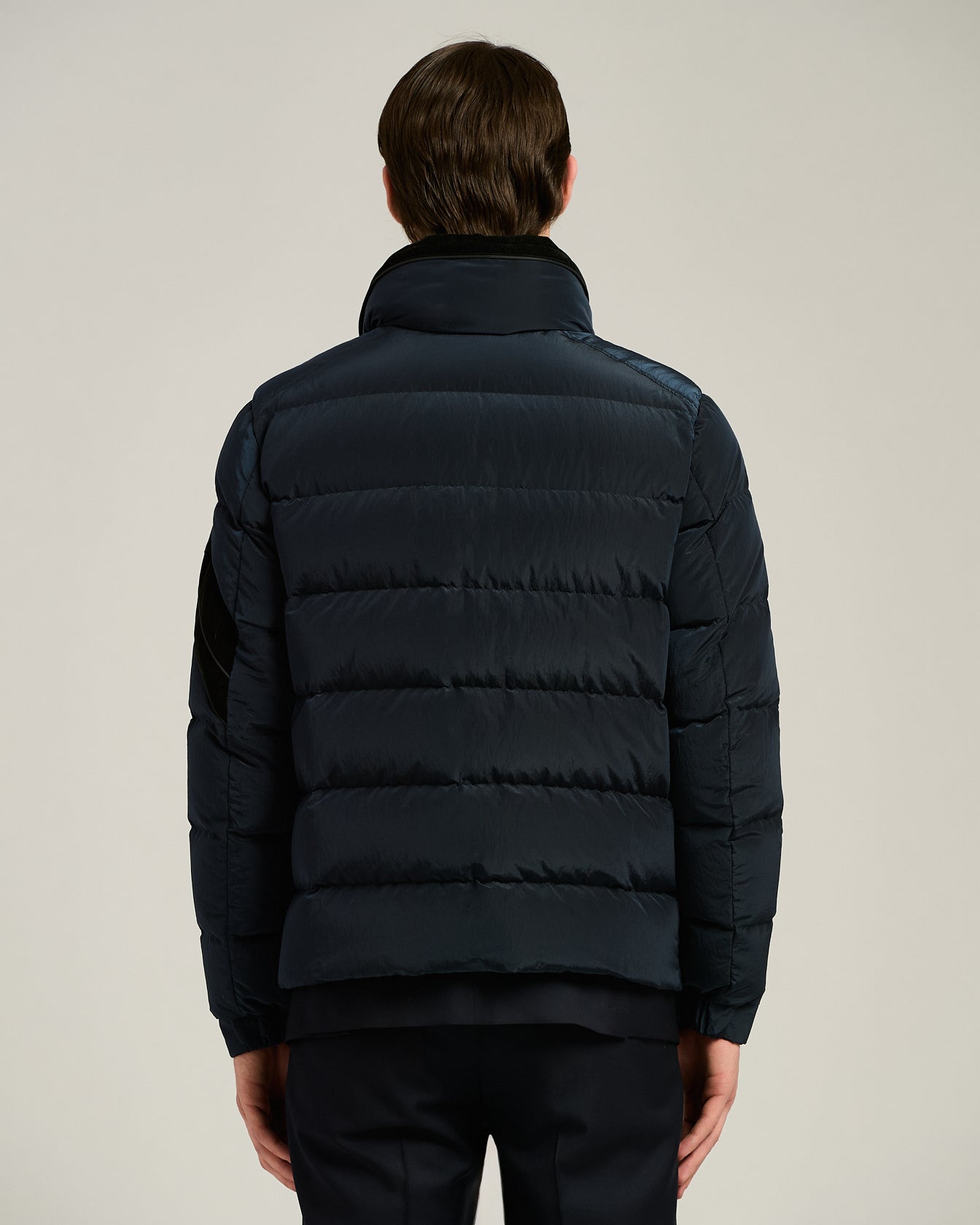 QUILTED BOMBER IN NAVY TECHNICAL FABRIC